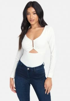 TC U-Shape Keyhole Long Sleeve Top