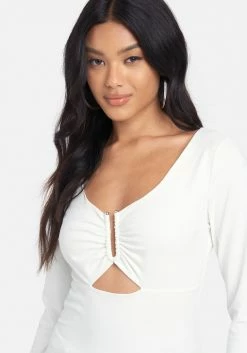 TC U-Shape Keyhole Long Sleeve Top