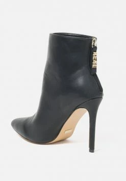 ZIGI Dasha Stiletto Booties
