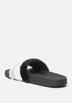 ZIGI Fantasia Faux Fur Slides