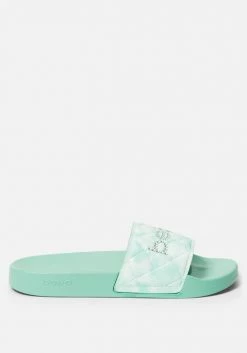 ZIGI Shoes Felka Quilted Slides