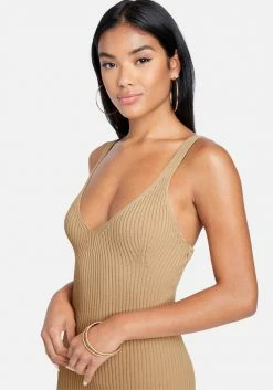 JUMP Sleeveless Midi Sweater Dress Clothing