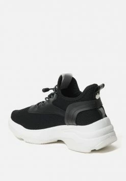 ZIGI Keyra Fabric Sneaker