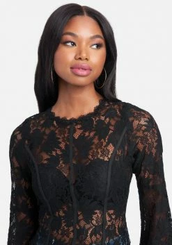 TC Clothing Flared Sleeve Lace Top