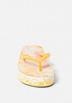 ZIGI Kinley Flip Flops Shoes